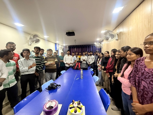 Download NDMIT Prayagraj Digital Marketing Training with Live Projects