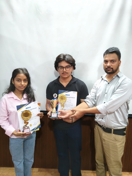 Download NDMIT East Delhi Achievers Awarded for Outstanding Performance