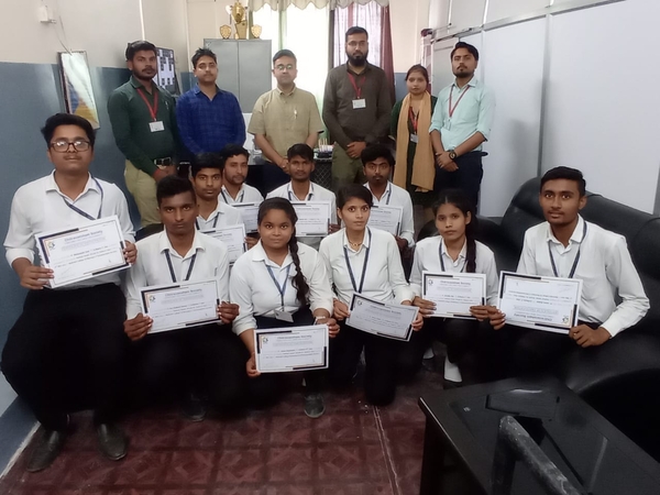 Download Best b pharma college in Banda